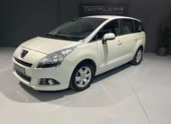 PEUGEOT 5008 1.6 hdi