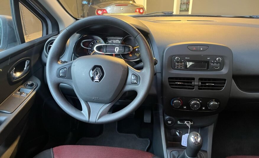 RENAULT Clio BUSSINES