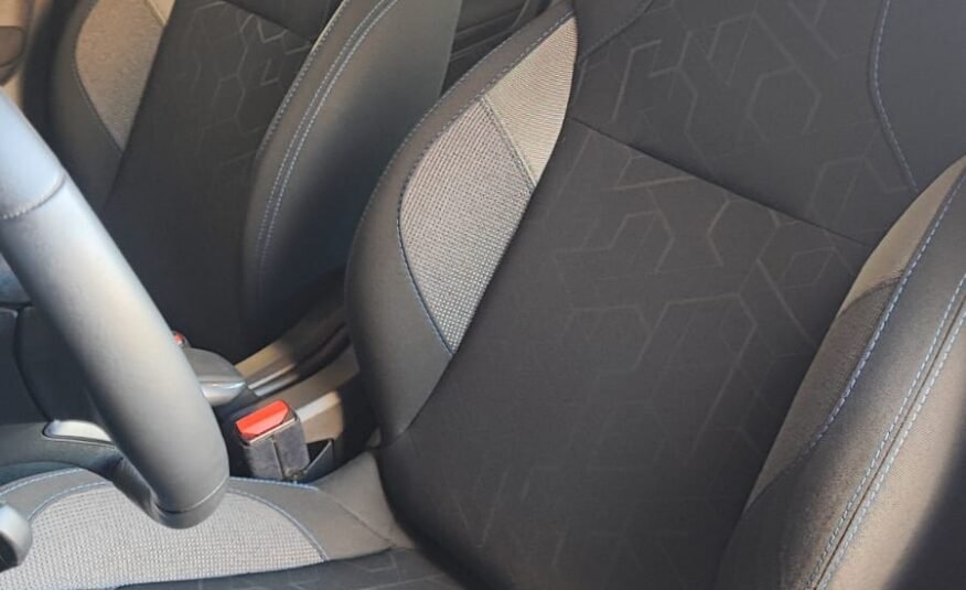 PEUGEOT 2008 SIGNATURE 1.5 BLUEHDI