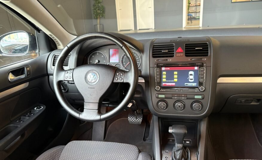 VOLKSWAGEN JETTA 2.0 TDI