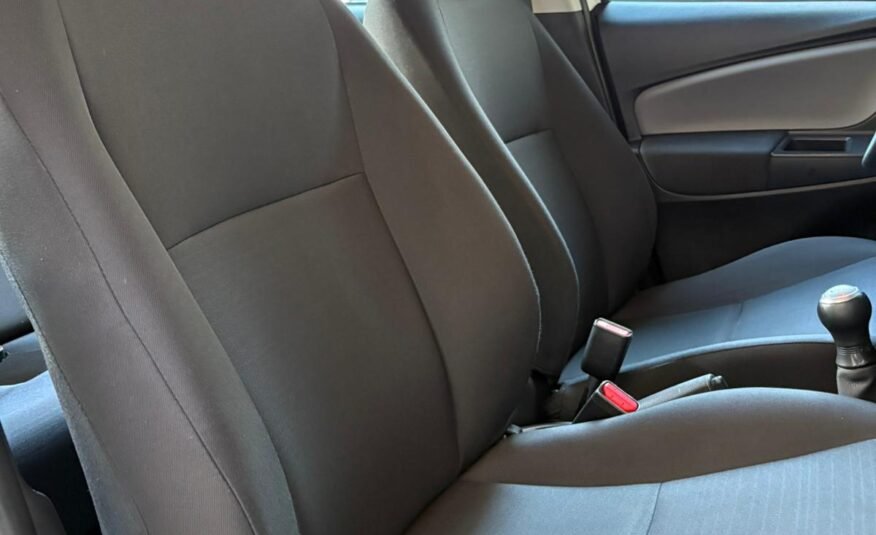 TOYOTA YARIS 1.0 VVTi