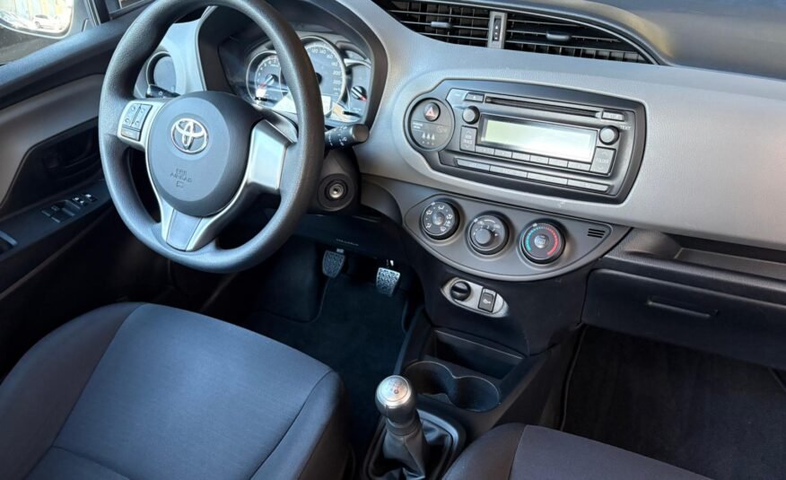TOYOTA YARIS 1.0 VVTi