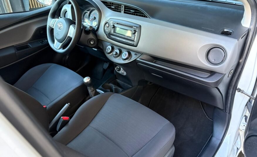 TOYOTA YARIS 1.0 VVTi