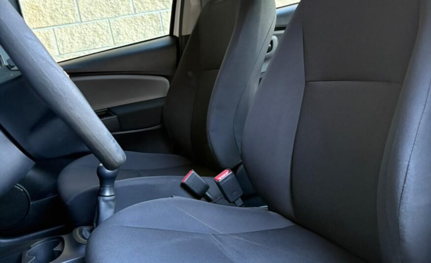 TOYOTA YARIS 1.0 VVTi