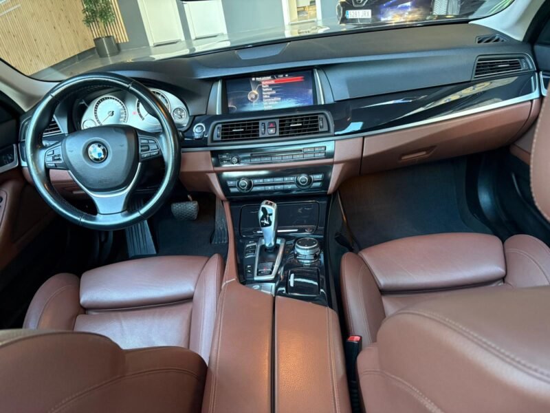 BMW SERIE 5 530D 3.0D
