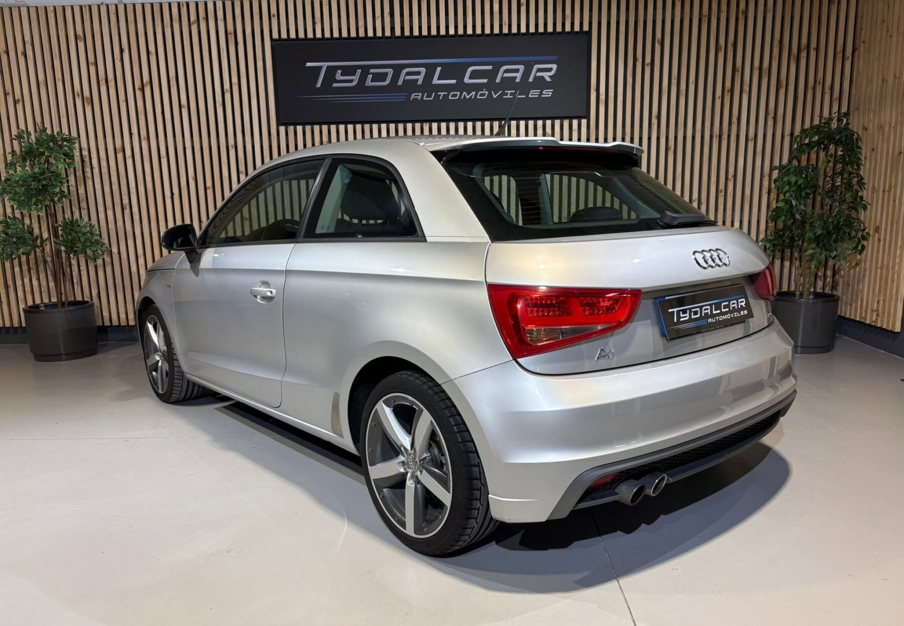 AUDI A1 1.6 TDi