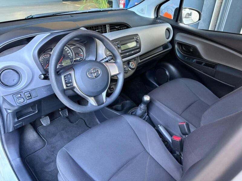 TOYOTA YARIS 1.0 VVTi