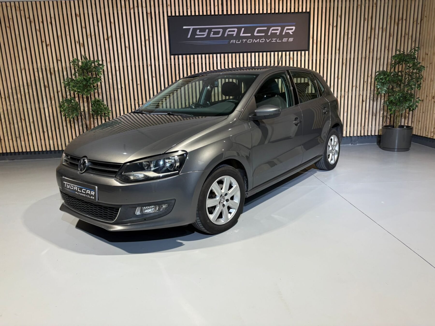 VOLKSWAGEN POLO 1.4   