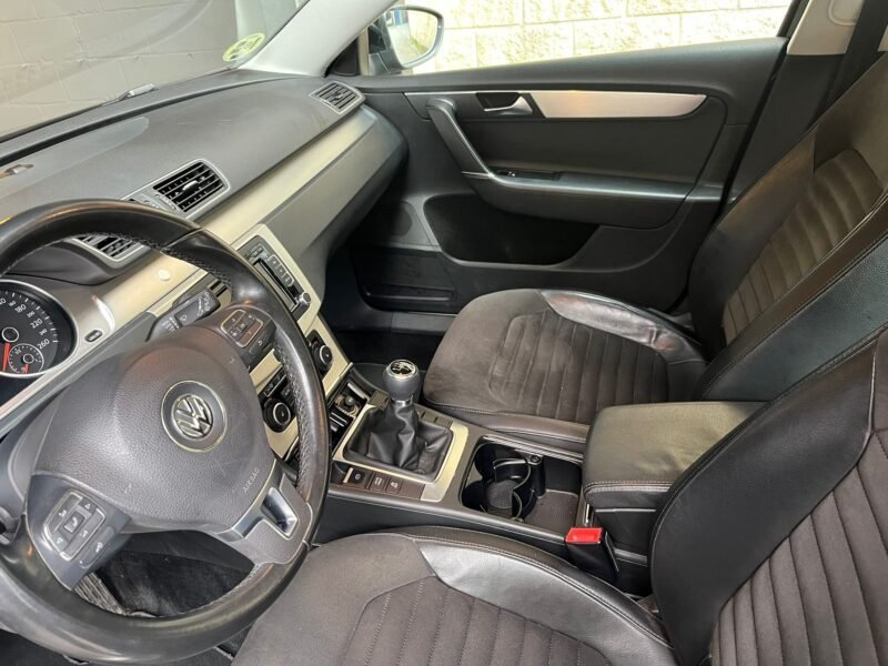 VOLKSWAGEN Passat 2.0 TDI