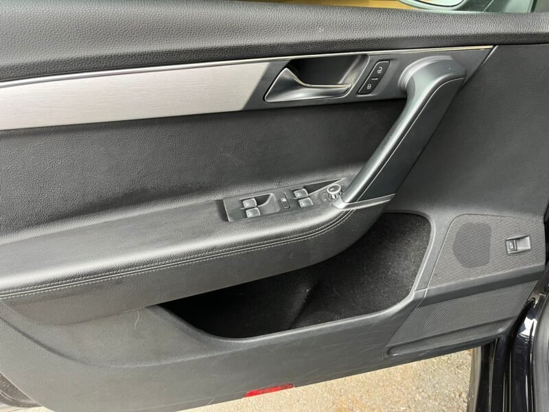 VOLKSWAGEN Passat 2.0 TDI