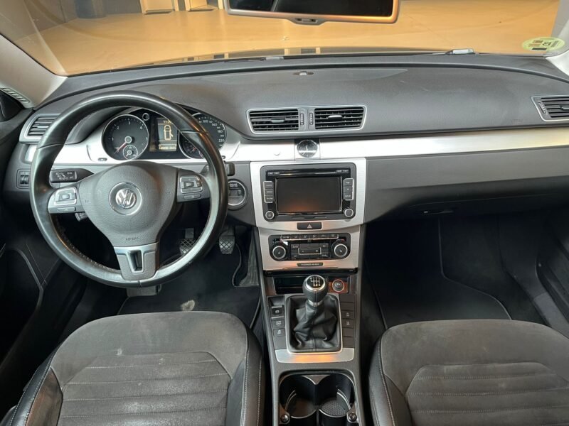 VOLKSWAGEN Passat 2.0 TDI