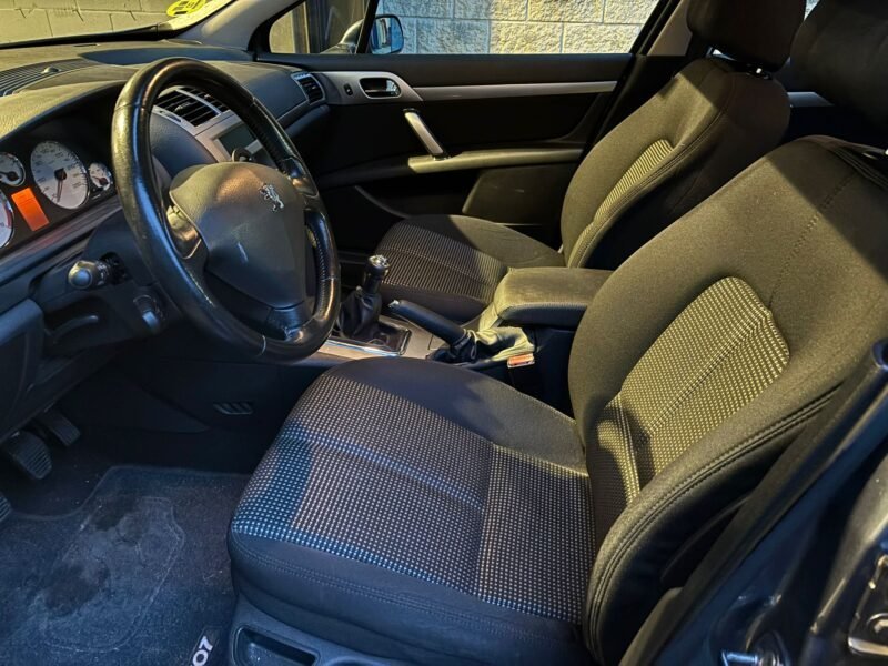 PEUGEOT 407 1.6 hdi