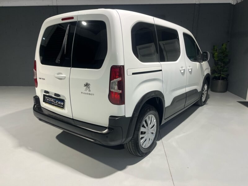 PEUGEOT Rifter 1.5 Blue HDi FAP familiar 16V L1