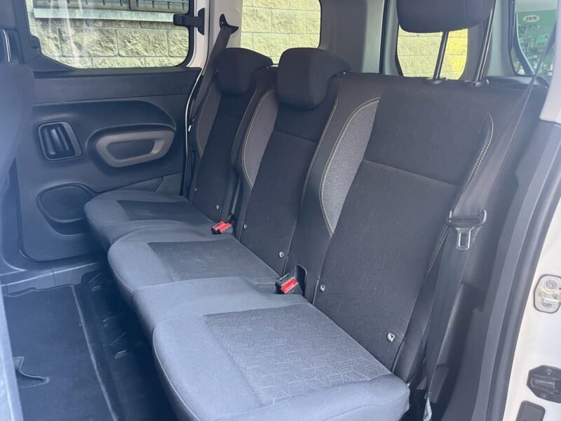 PEUGEOT Rifter 1.5 Blue HDi FAP familiar 16V L1