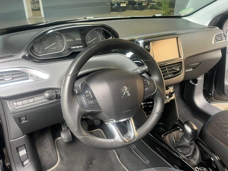 PEUGEOT 2008 1.5 hdi 