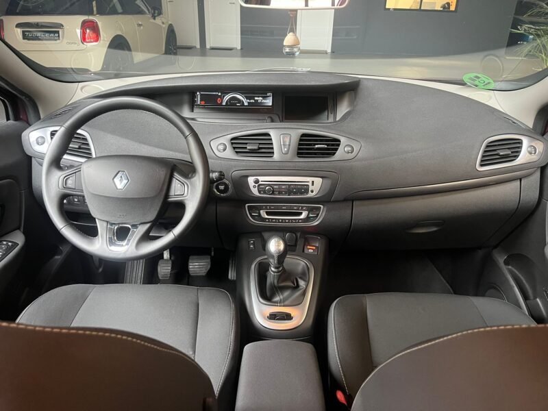 RENAULT GRAND SCENIC 1.6 LIMITED DCI