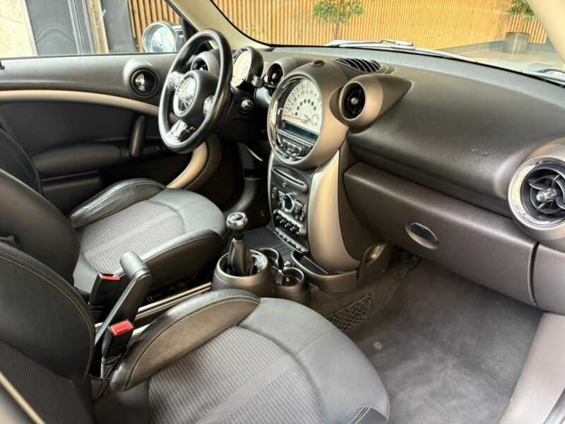 MINI COUNTRYMAN 1.6 COOPER D