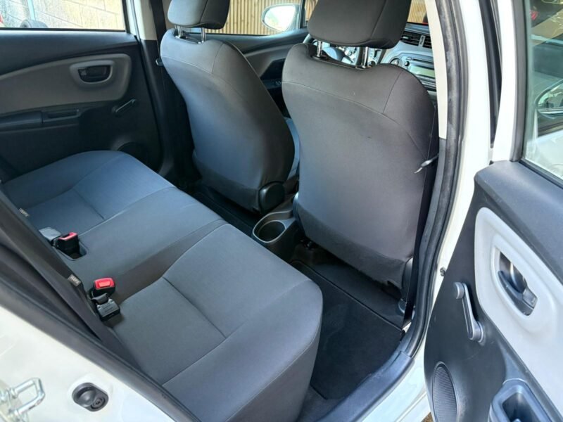 TOYOTA YARIS 1.0 VVTi