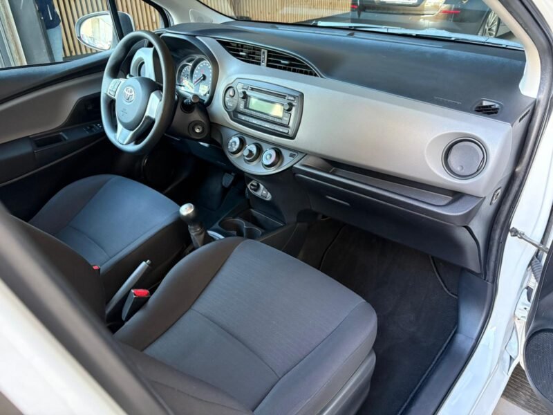 TOYOTA YARIS 1.0 VVTi