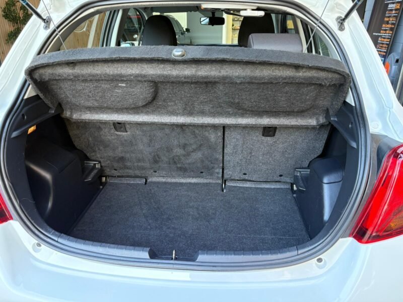 TOYOTA YARIS 1.0 VVTi