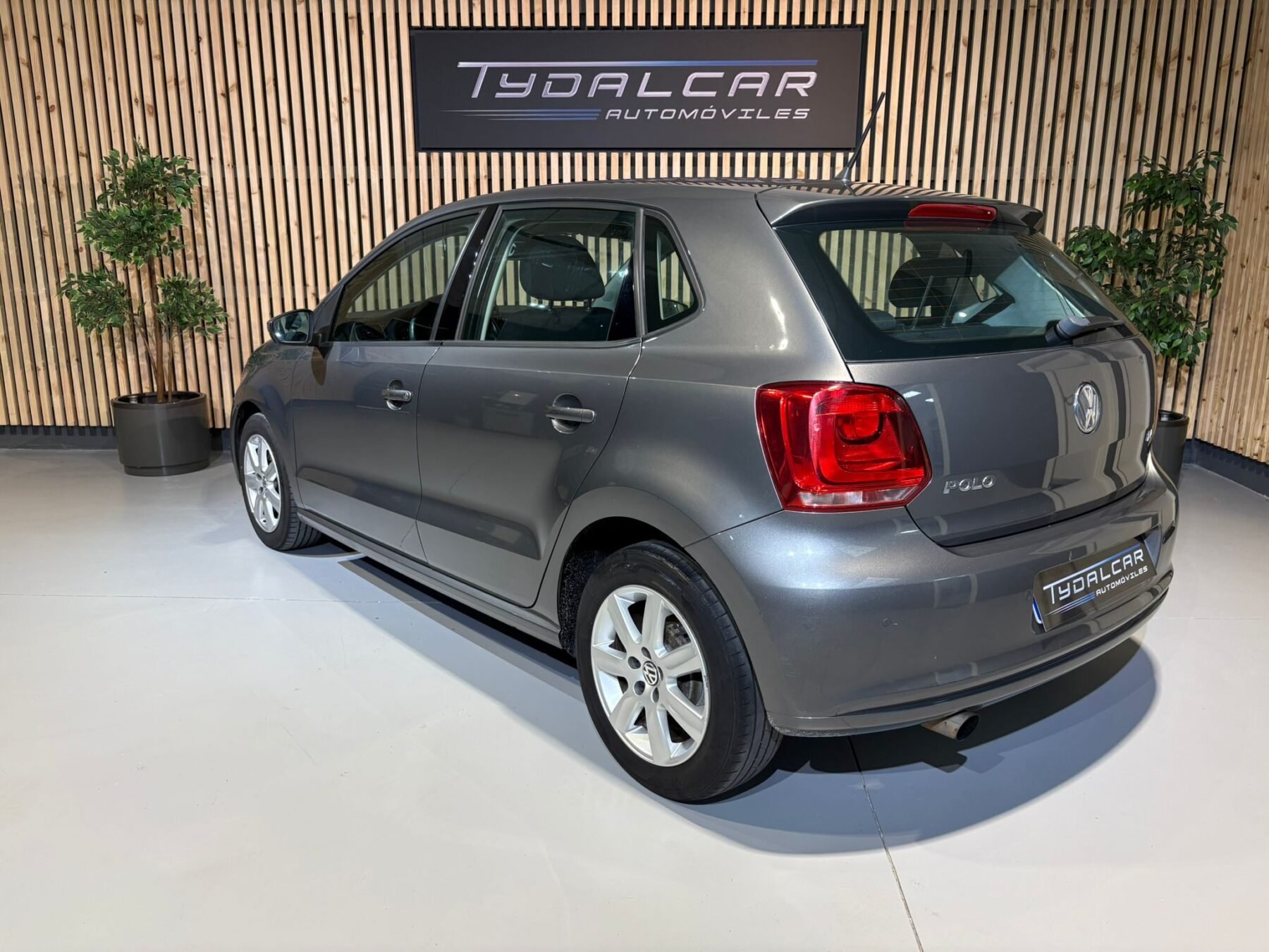 VOLKSWAGEN POLO 1.4   