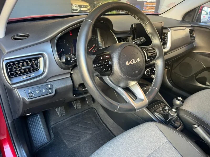 KIA STONIC 1.2 DPi