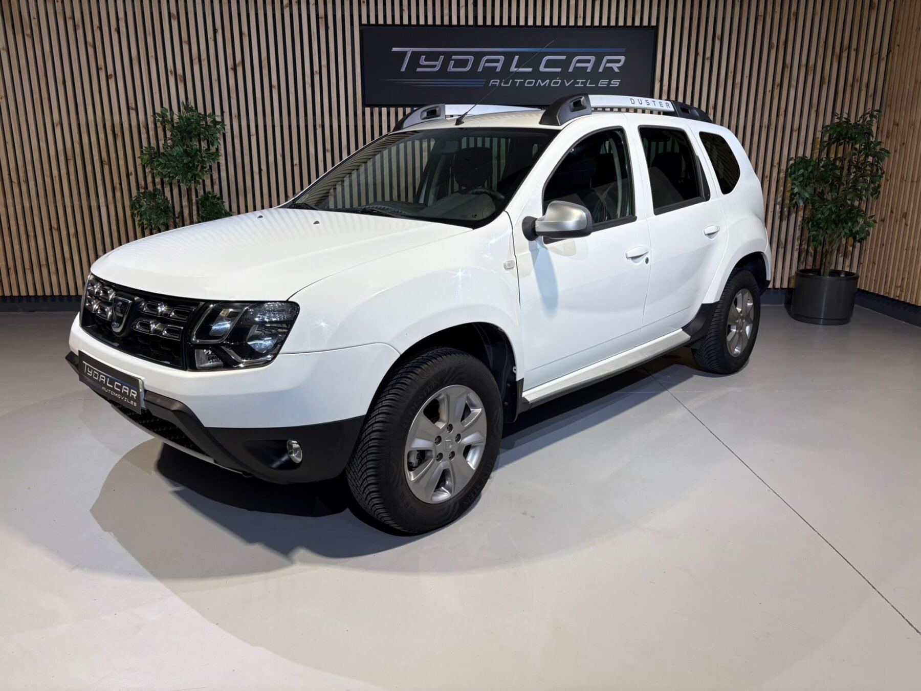 DACIA DUSTER 1.5 DCi   4X4  