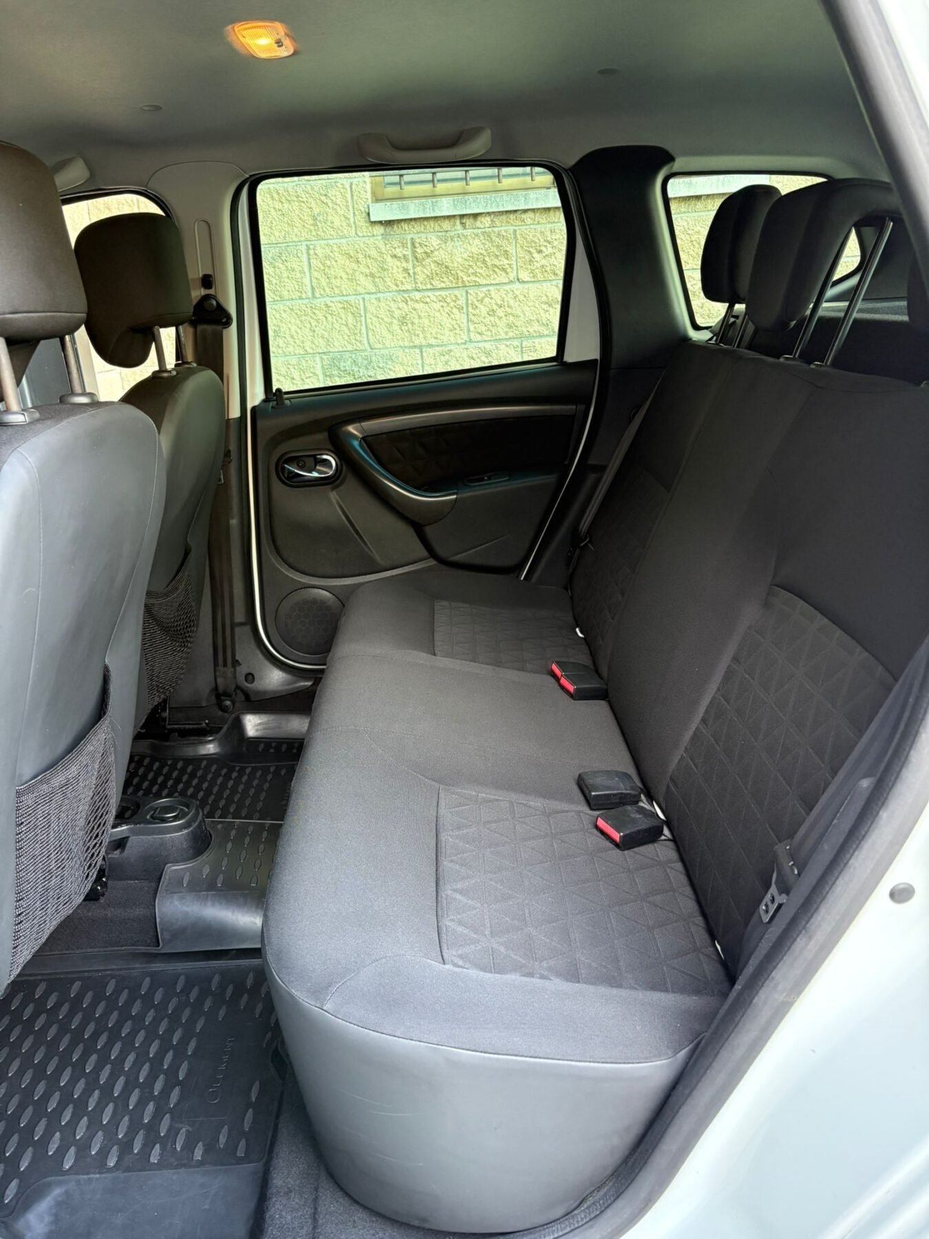 DACIA DUSTER 1.5 DCi   4X4  