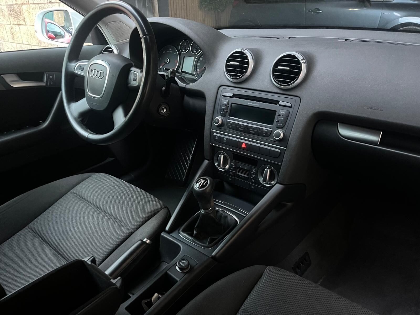 AUDI A3 1.6 TDi 