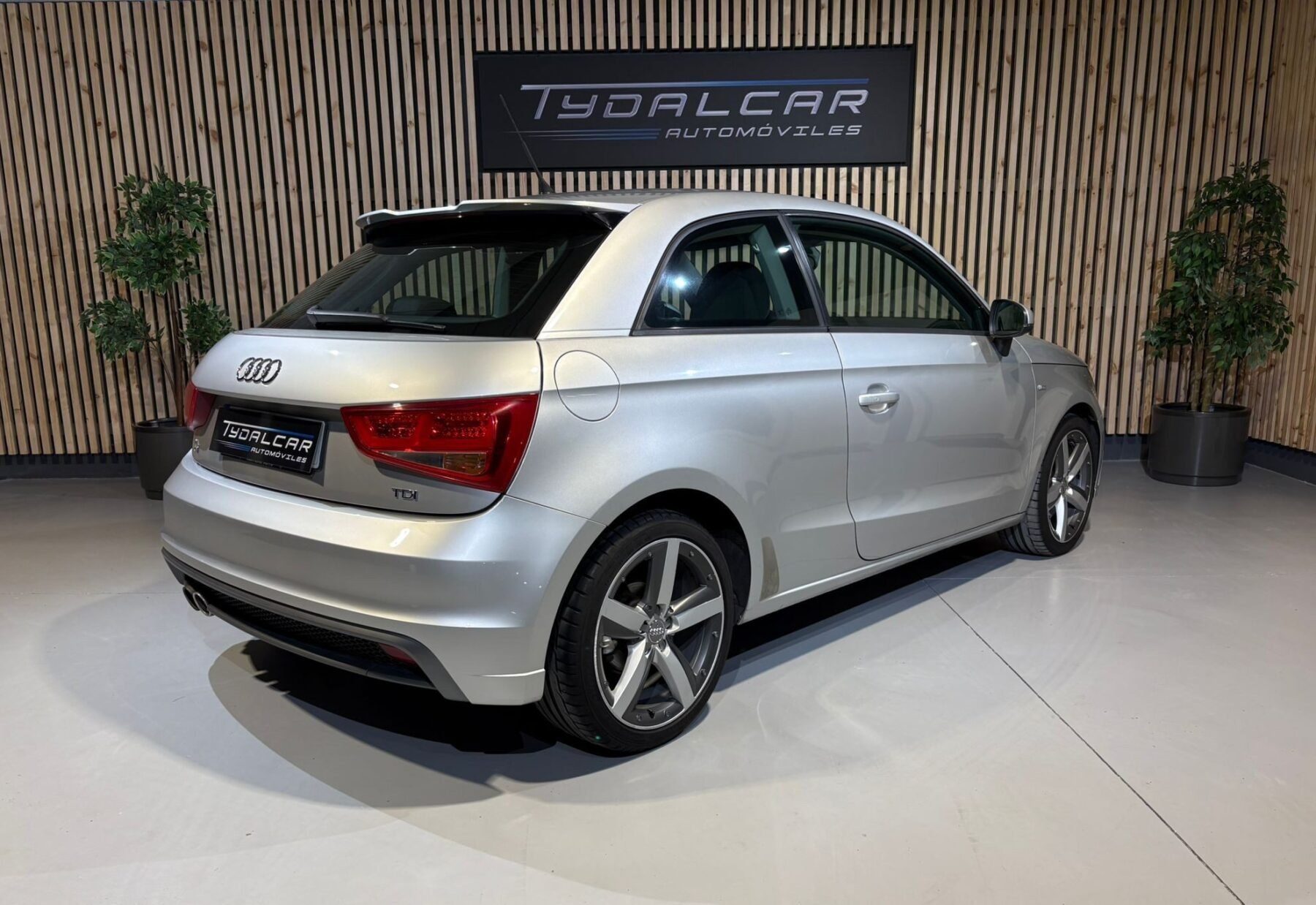 AUDI A1 1.6 TDi