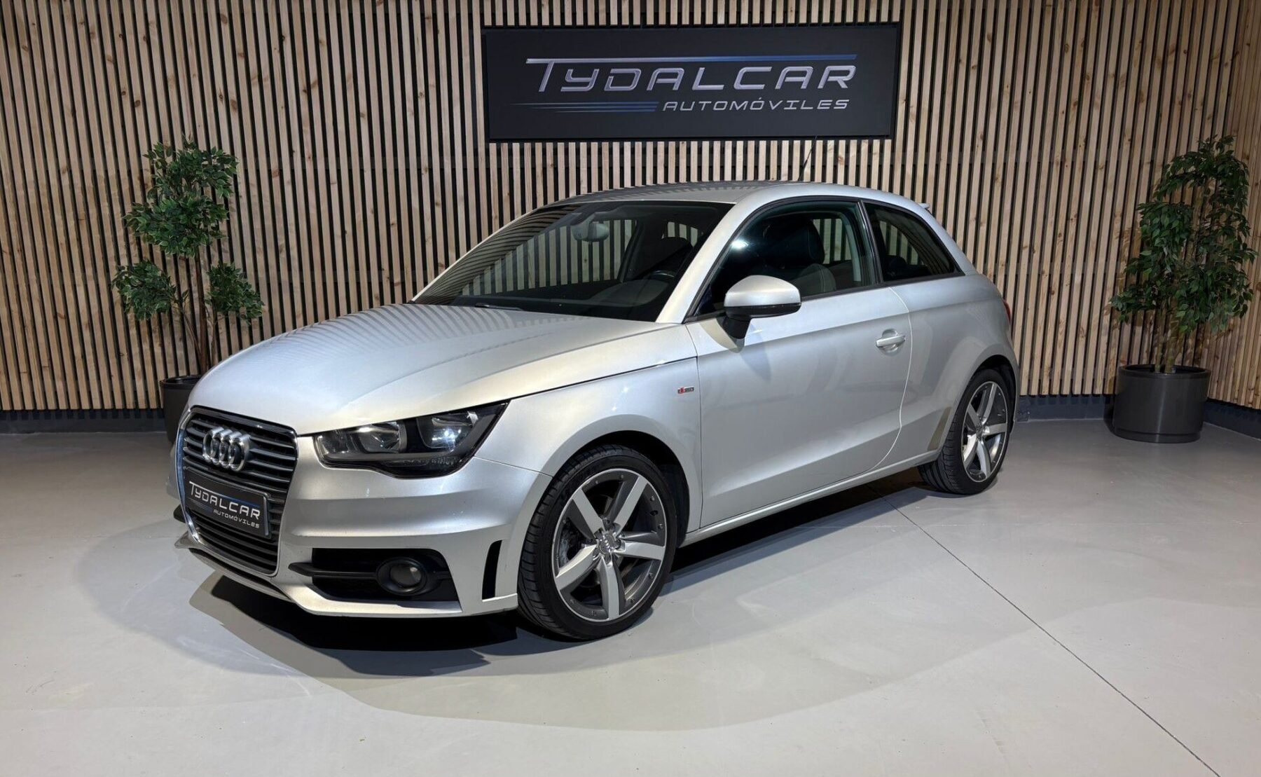 AUDI A1 1.6 TDi