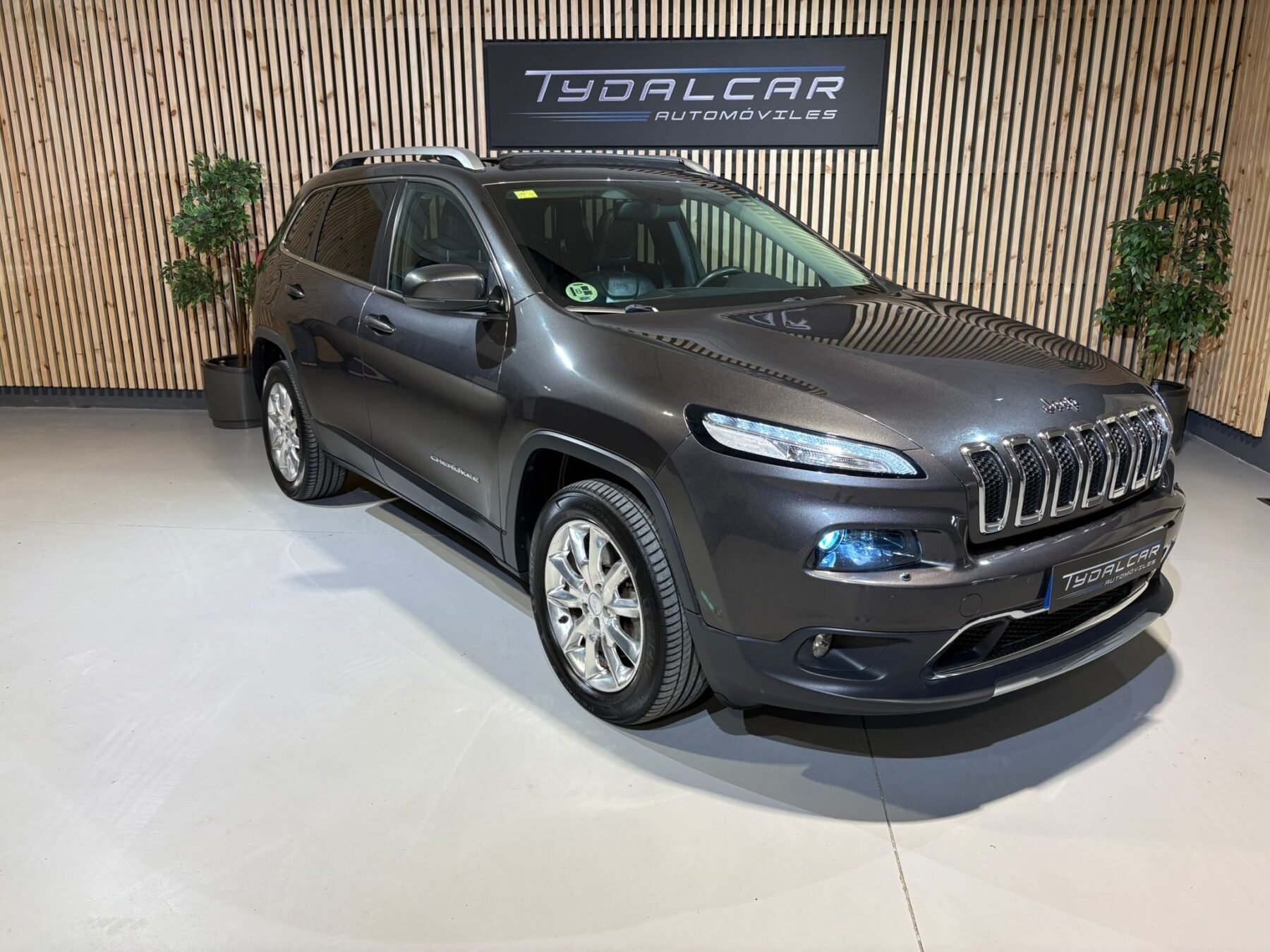 JEEP CHEROKEE 2.0 CRD