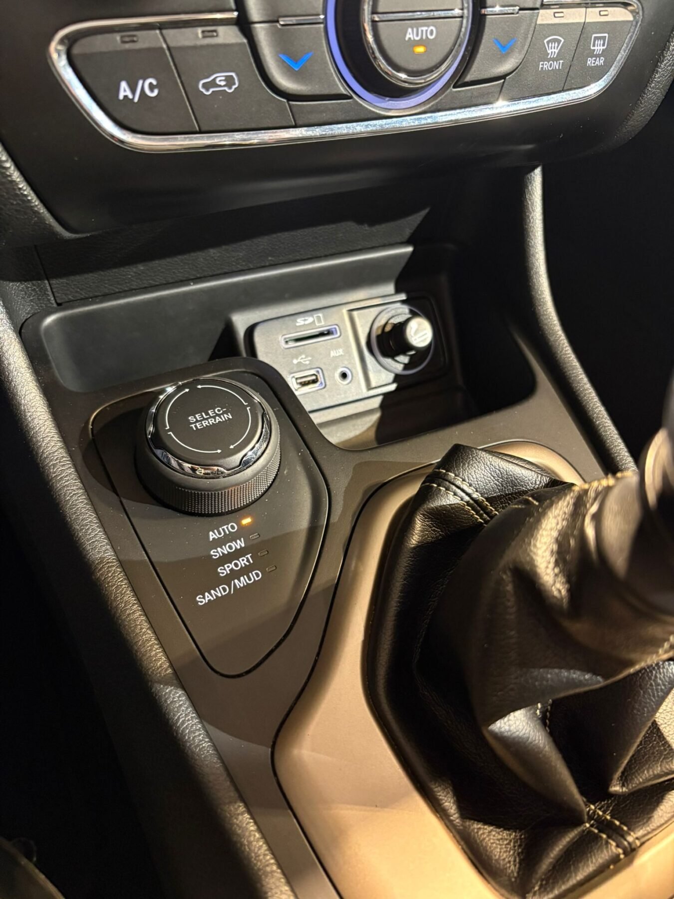 JEEP CHEROKEE 2.0 CRD