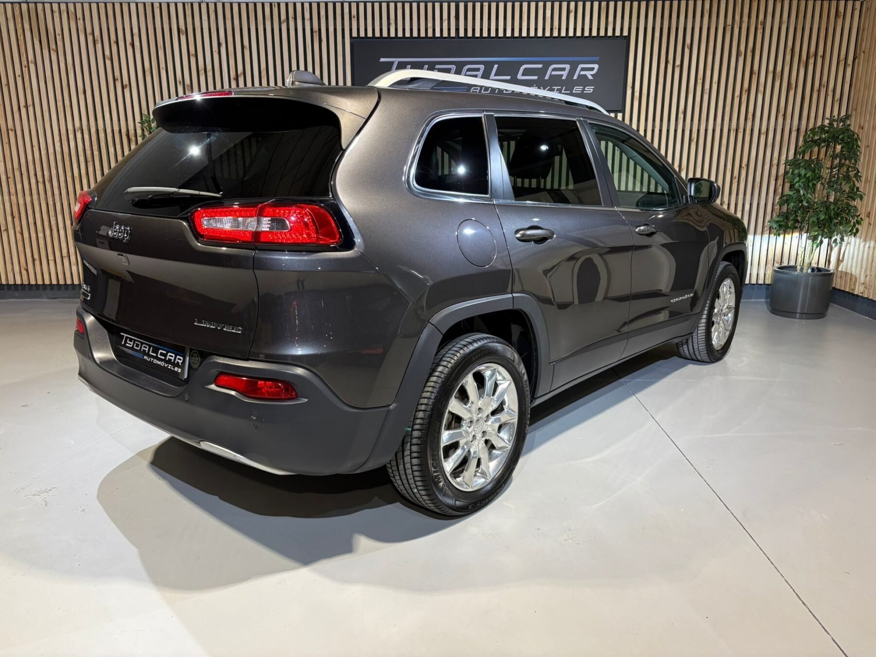 JEEP CHEROKEE 2.0 CRD