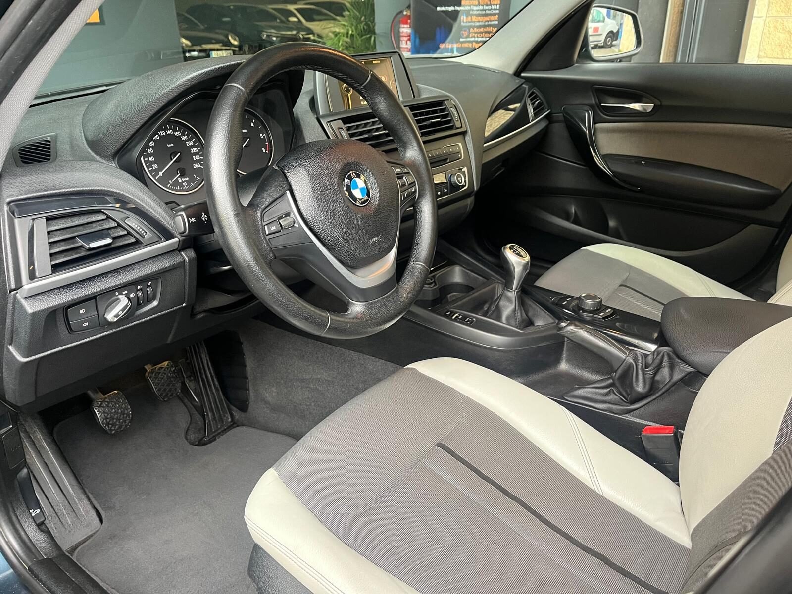 BMW Serie 1 116 D   2.0 D 