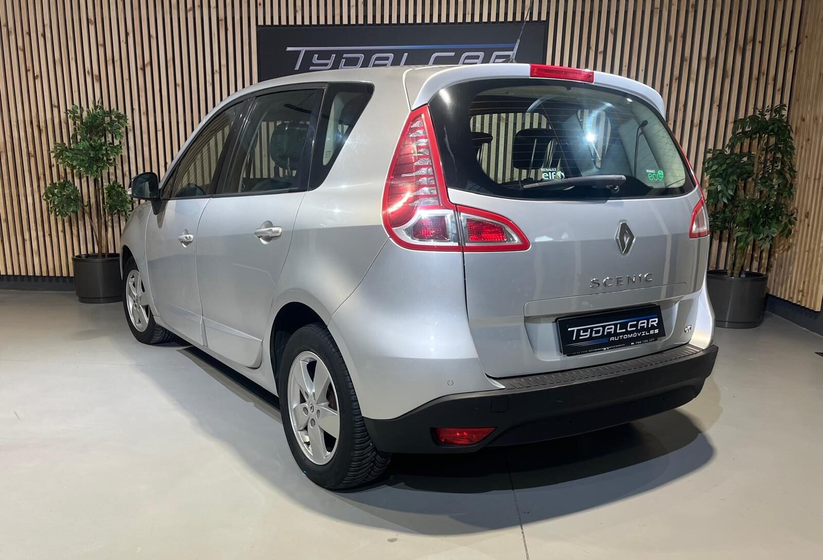 RENAULT SCENIC 1.6 DCi