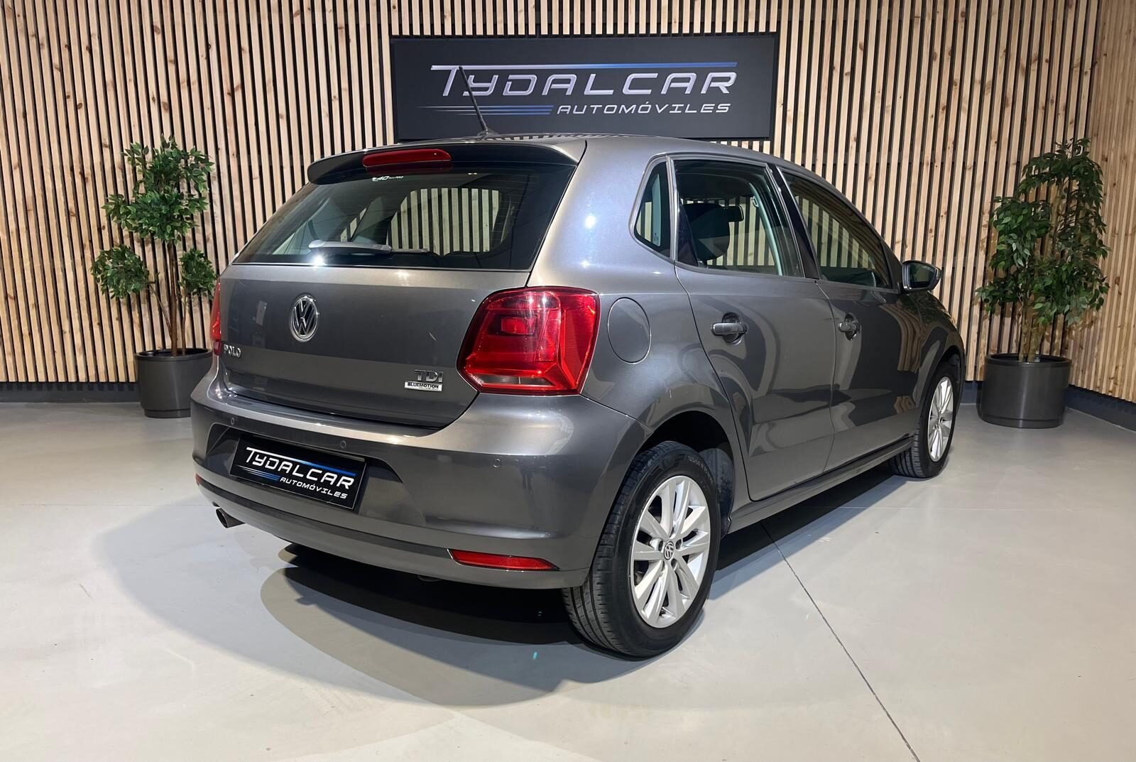 VOLKSWAGEN POLO 1.4 TDi