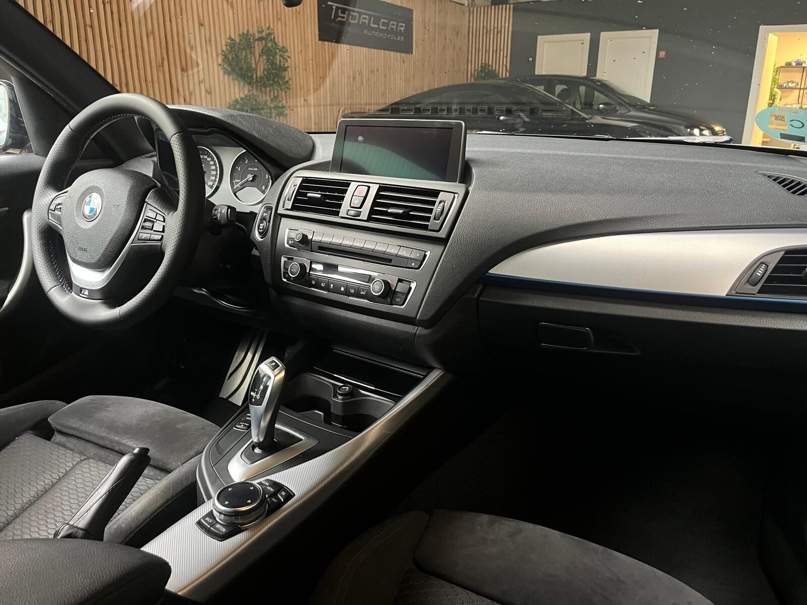 BMW Serie 1 116d   2.0D