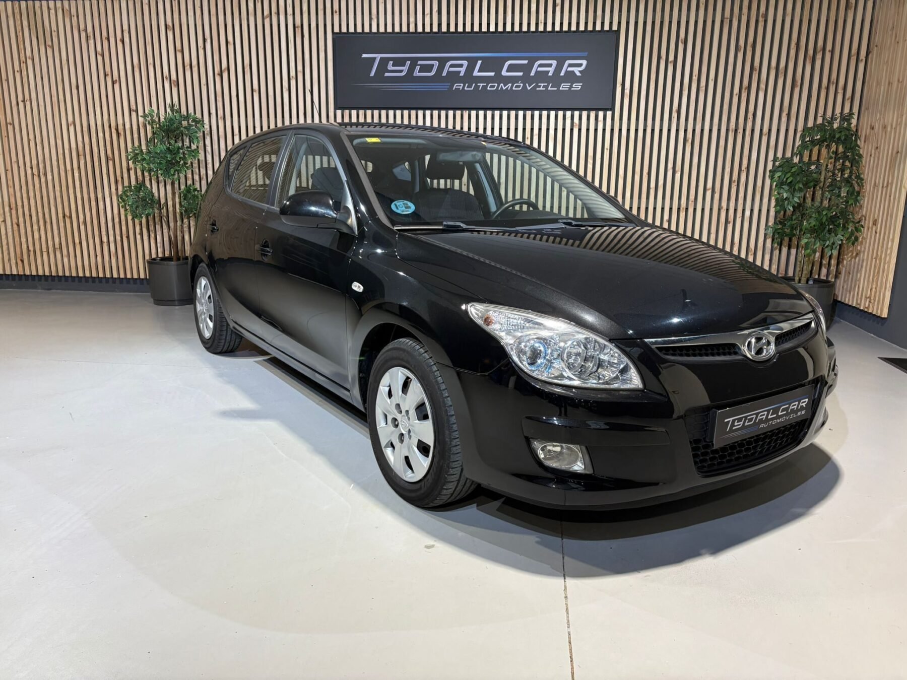 HYUNDAI i30 1.4CVVT
