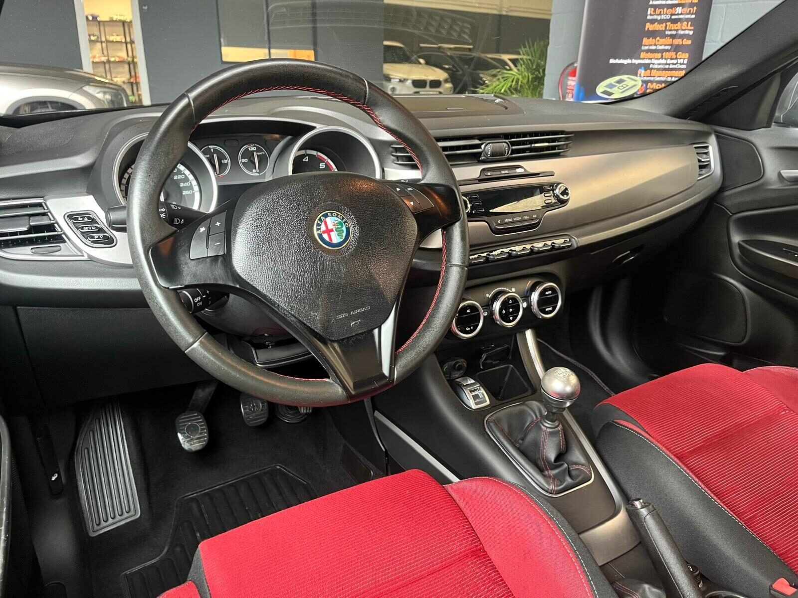 ALFA ROMEO GIULIETTA 1.6JTDm