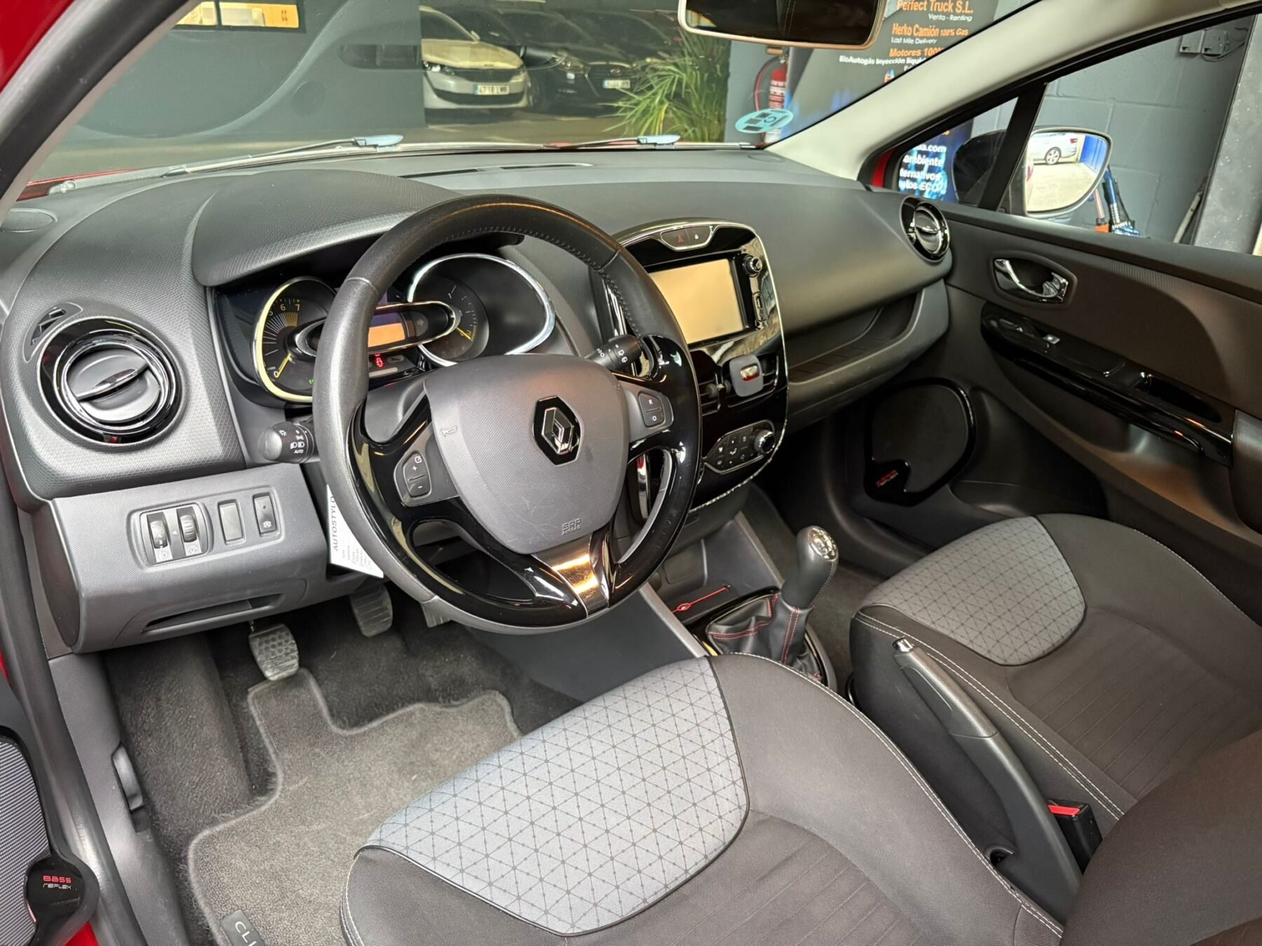 RENAULT Clio 0.9TCe