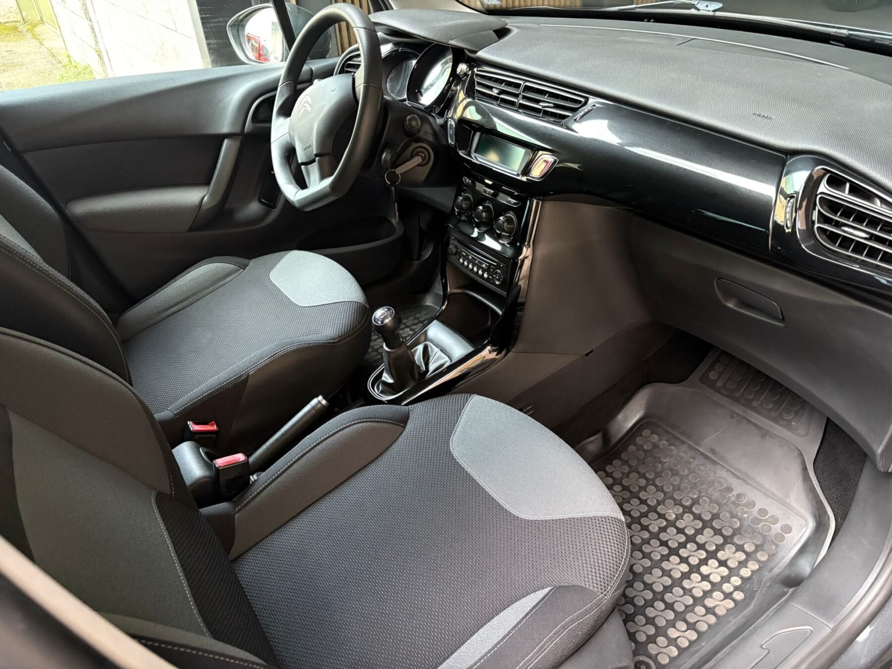 CITROEN C3 1.0VTi Motor TOYOTA 