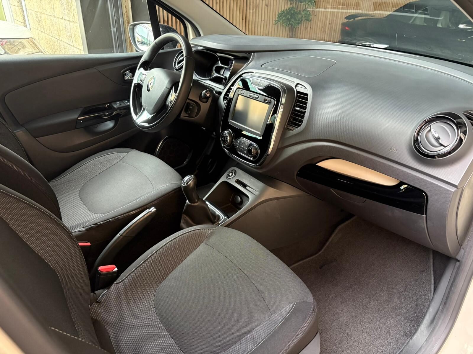 RENAULT Captur 0.9 TCe