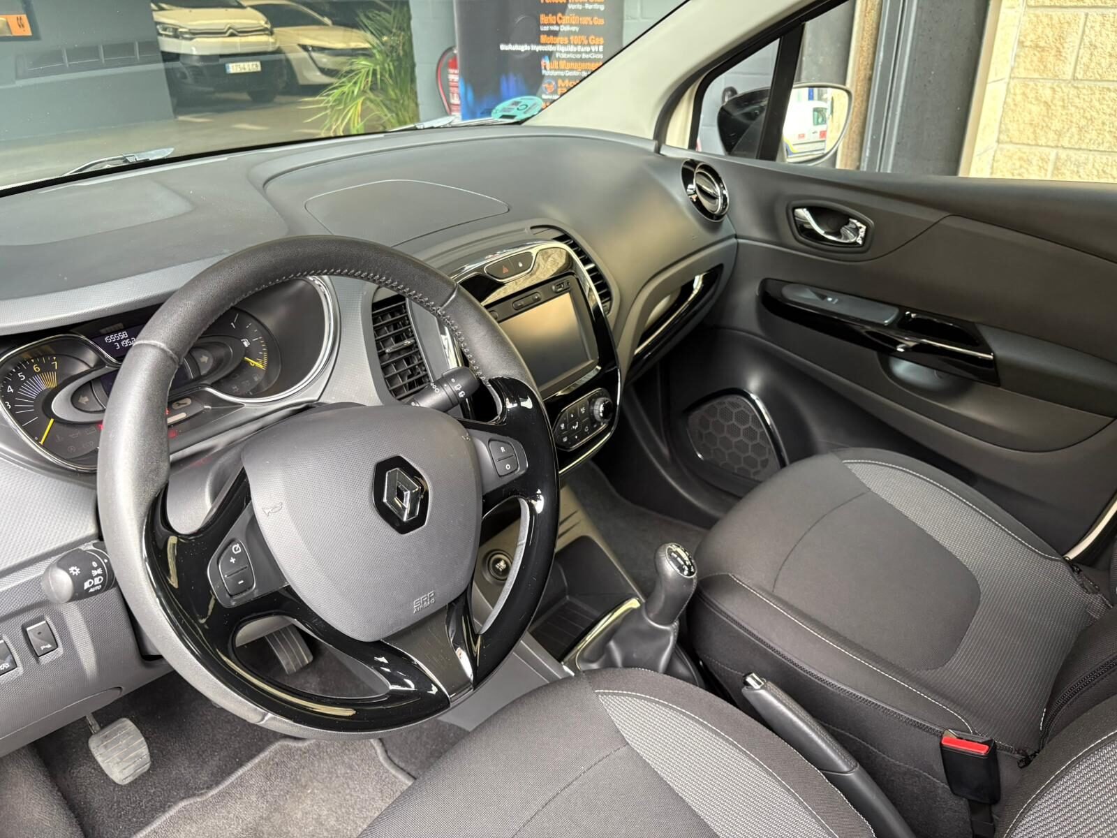 RENAULT Captur 0.9 TCe