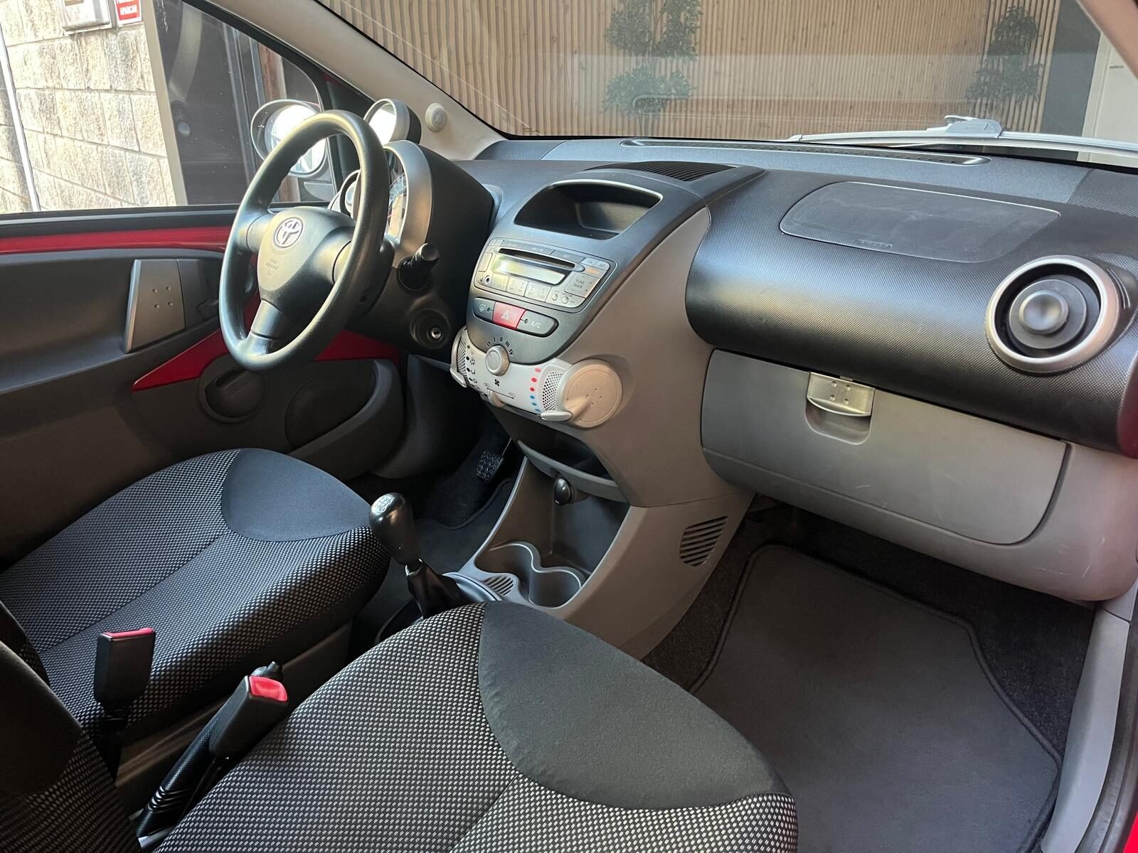 TOYOTA AYGO 1.0 VVTi