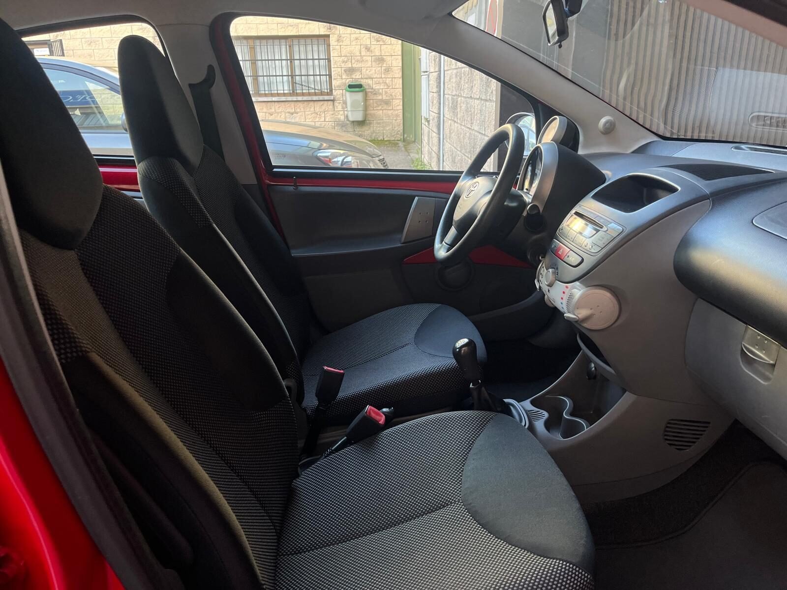TOYOTA AYGO 1.0 VVTi