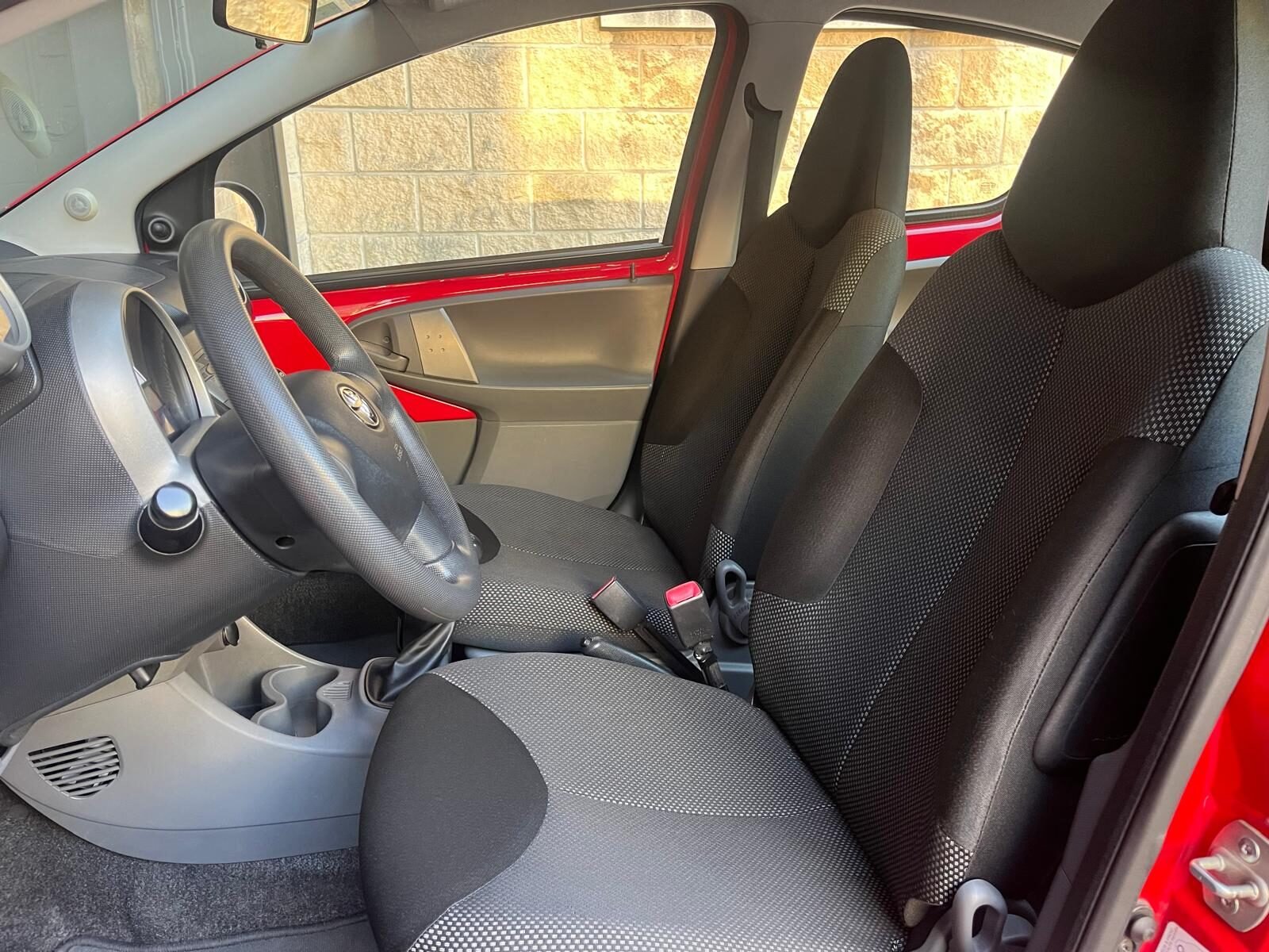 TOYOTA AYGO 1.0 VVTi