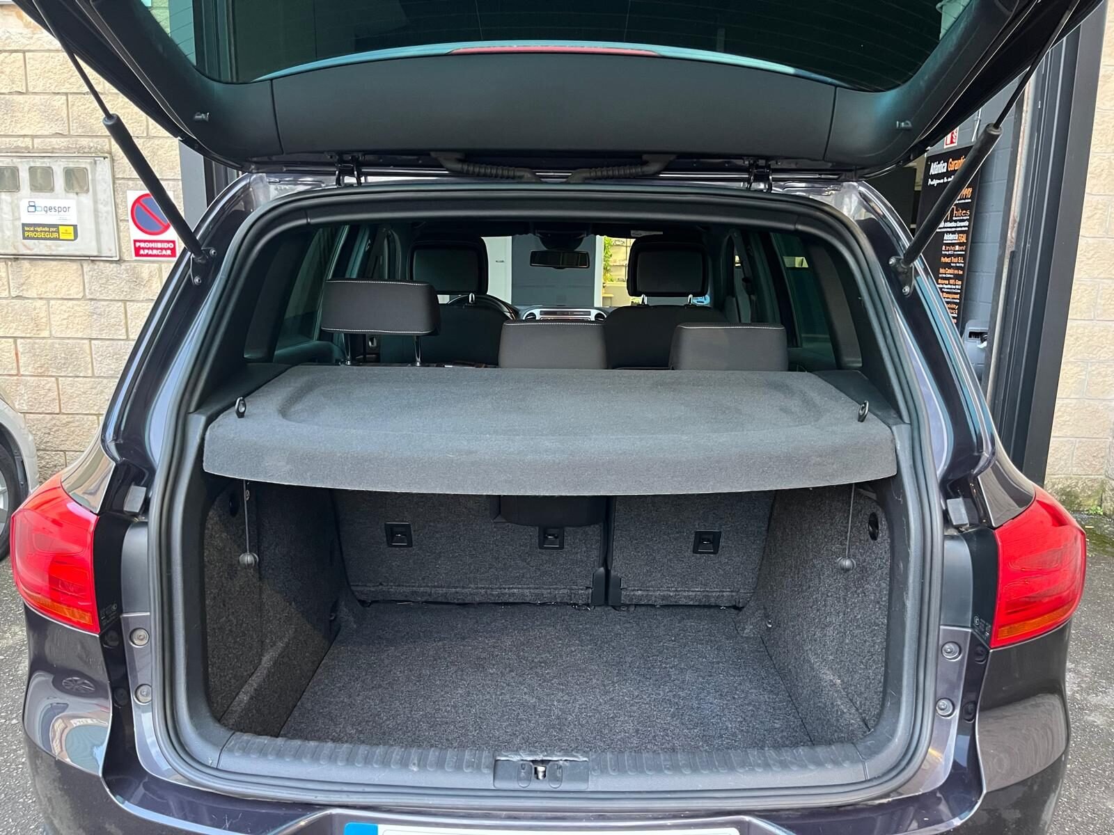 VOLKSWAGEN TIGUAN 2.0TDi 