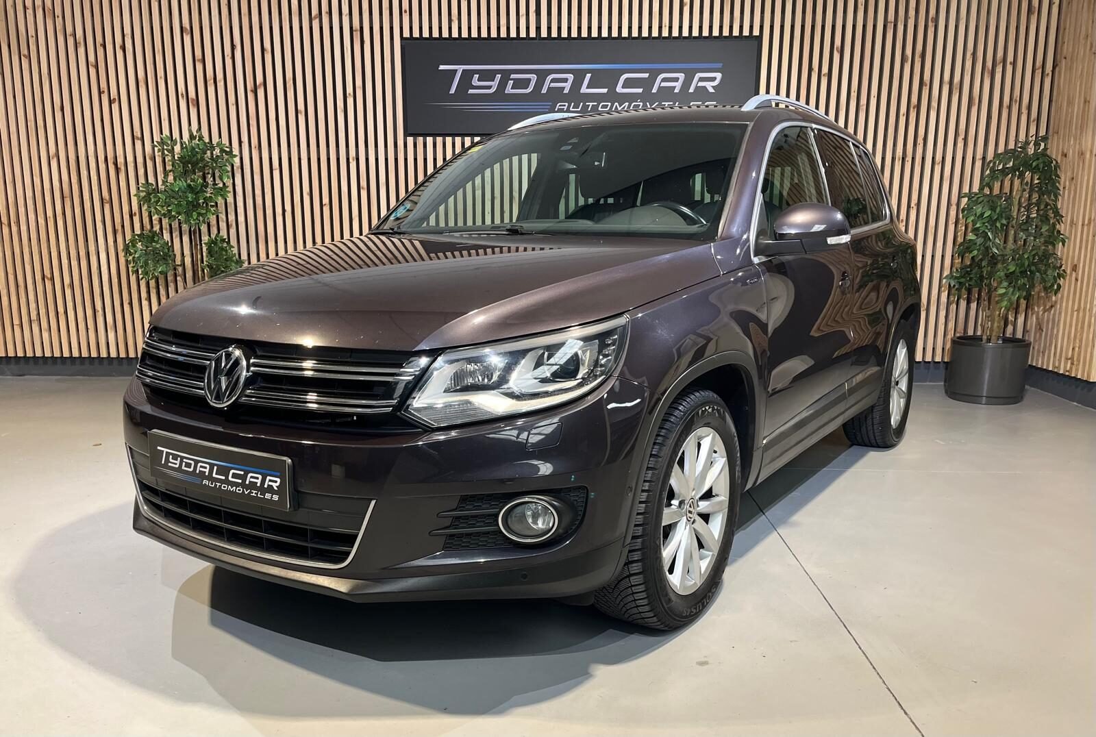VOLKSWAGEN TIGUAN 2.0TDi 