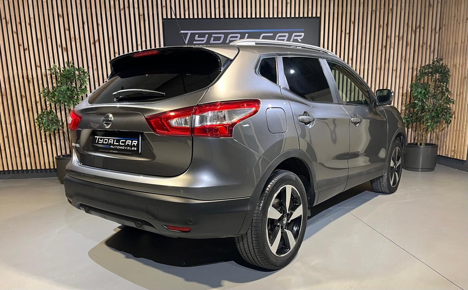 NISSAN Qashqai 1.6 dCi